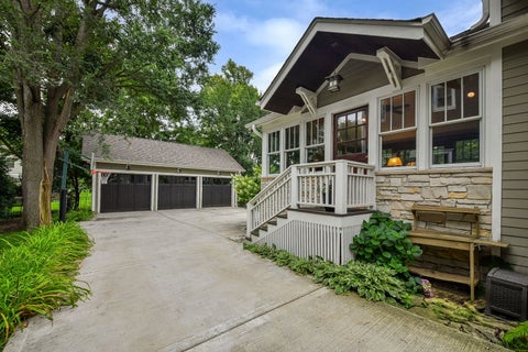 Tiny photo for 445 Bryant Avenue, Glen Ellyn, IL 60137 (MLS # 12732646)