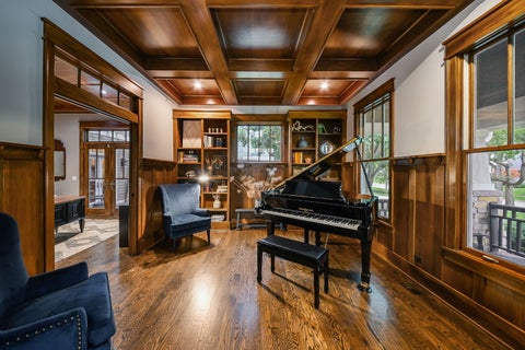 Tiny photo for 445 Bryant Avenue, Glen Ellyn, IL 60137 (MLS # 12732646)