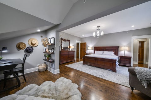 Tiny photo for 445 Bryant Avenue, Glen Ellyn, IL 60137 (MLS # 12732646)
