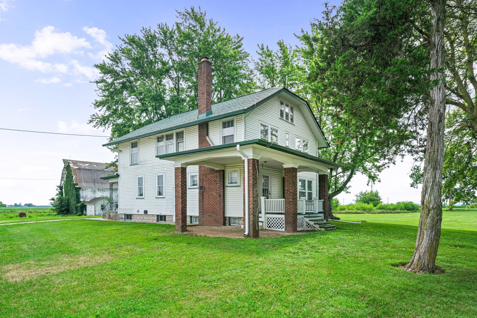 3720 W Sandwich Road