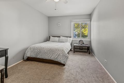 Tiny photo for 104 Croftwood Court, Rolling Meadows, IL 60008 (MLS # 12487653)