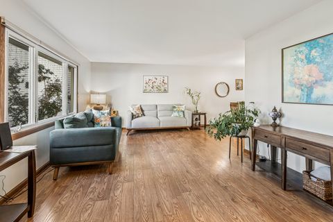 Tiny photo for 104 Croftwood Court, Rolling Meadows, IL 60008 (MLS # 12487653)