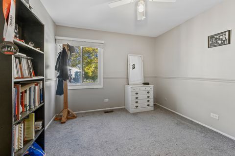 Tiny photo for 104 Croftwood Court, Rolling Meadows, IL 60008 (MLS # 12487653)