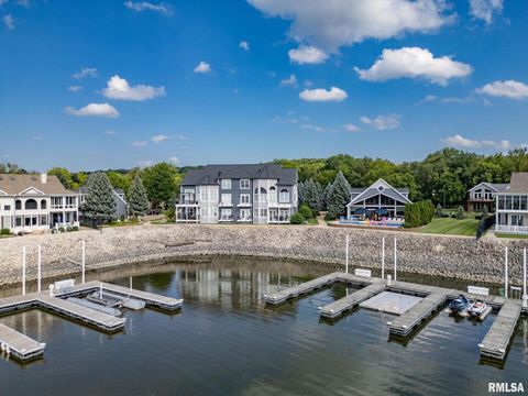 Photo of 126 9TH Street, Hampton, IL 61256 (MLS # QC4266536)