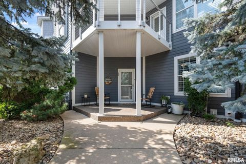 Tiny photo for 126 9TH Street, Hampton, IL 61256 (MLS # QC4266536)