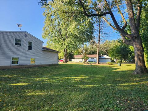 Tiny photo for 905 Buena Vista Drive, Round Lake Beach, IL 60073 (MLS # 12448406)