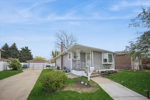 Photo of 883 Buffalo Avenue, Calumet City, IL 60409 (MLS # 12675666)