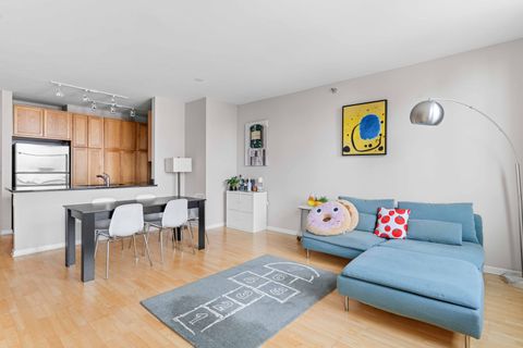 Tiny photo for 1255 S STATE Street #1813, Chicago, IL 60605 (MLS # 12506133)