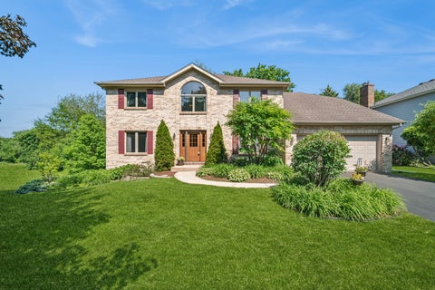 Photo of 5S435 Arlington Avenue, Naperville, IL 60540 (MLS # 12660604)