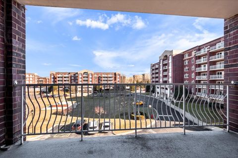 Tiny photo for 7071 W Touhy Avenue #403, Niles, IL 60714 (MLS # 12582167)
