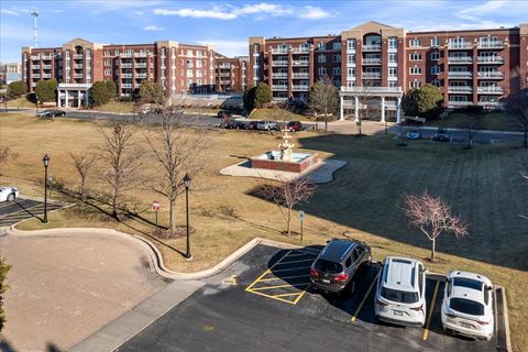 Tiny photo for 7071 W Touhy Avenue #403, Niles, IL 60714 (MLS # 12582167)
