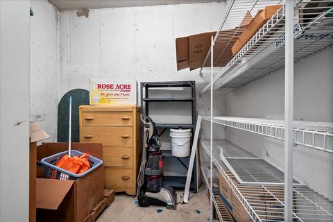 Tiny photo for 7071 W Touhy Avenue #403, Niles, IL 60714 (MLS # 12582167)