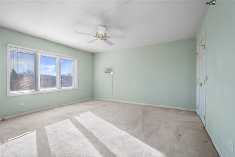 Tiny photo for 7071 W Touhy Avenue #403, Niles, IL 60714 (MLS # 12582167)