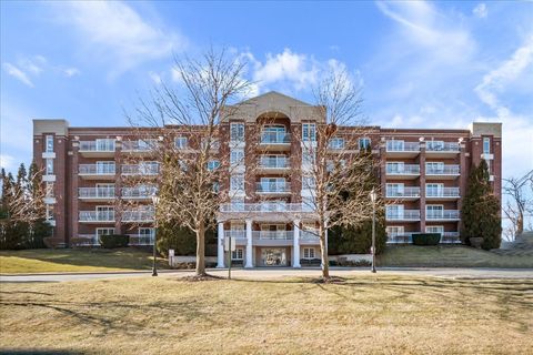 Photo of 7071 W Touhy Avenue #403, Niles, IL 60714 (MLS # 12582167)