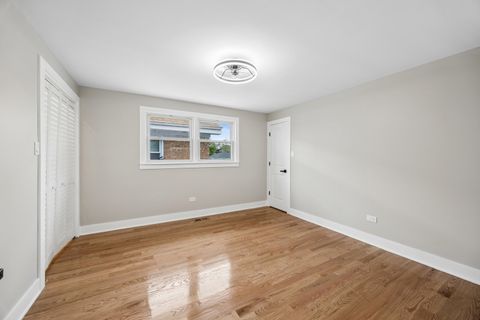 Tiny photo for 12621 S Wood Street, Calumet Park, IL 60827 (MLS # 12635448)