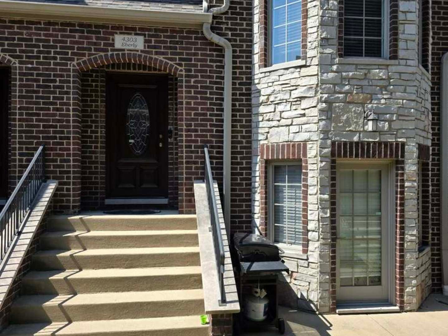 4303 EBERLY Avenue 4303