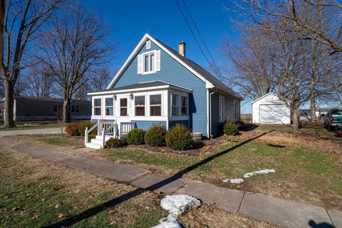 Tiny photo for 505 W North Street, Stanford, IL 61774 (MLS # 12535949)