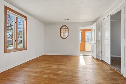 Tiny photo for 505 W North Street, Stanford, IL 61774 (MLS # 12535949)