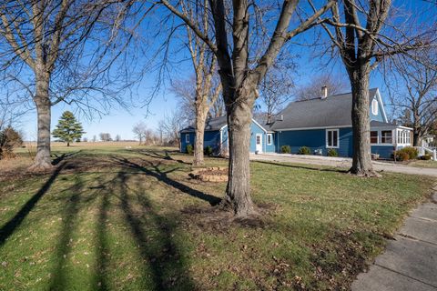 Tiny photo for 505 W North Street, Stanford, IL 61774 (MLS # 12535949)
