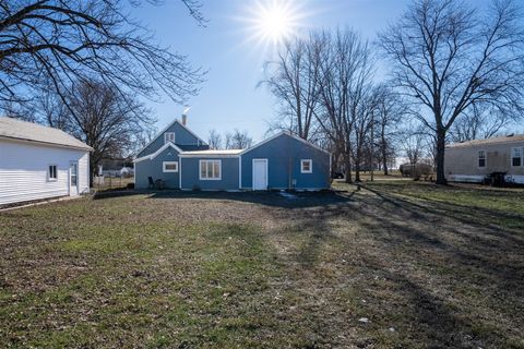 Tiny photo for 505 W North Street, Stanford, IL 61774 (MLS # 12535949)