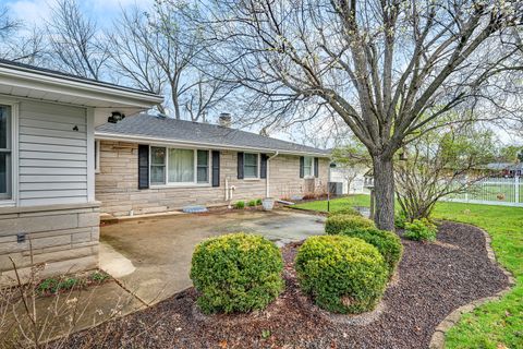 Tiny photo for 2434 Erskine Road, Joliet, IL 60433 (MLS # 12612862)