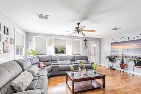 Tiny photo for 1966 Laura Lane, Des Plaines, IL 60018 (MLS # 12480831)