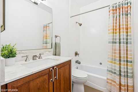 Tiny photo for 1066 W Fry Street, Chicago, IL 60642 (MLS # 12479516)