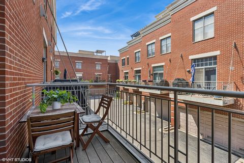 Tiny photo for 1066 W Fry Street, Chicago, IL 60642 (MLS # 12479516)
