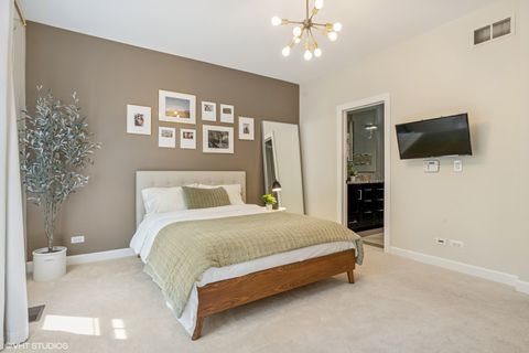 Tiny photo for 1066 W Fry Street, Chicago, IL 60642 (MLS # 12479516)