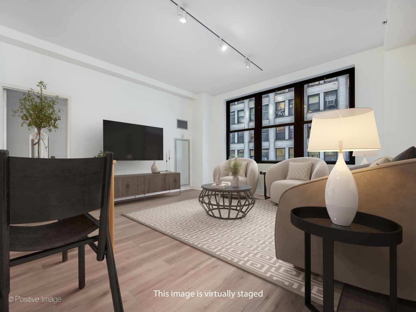 5 N Wabash Avenue 602