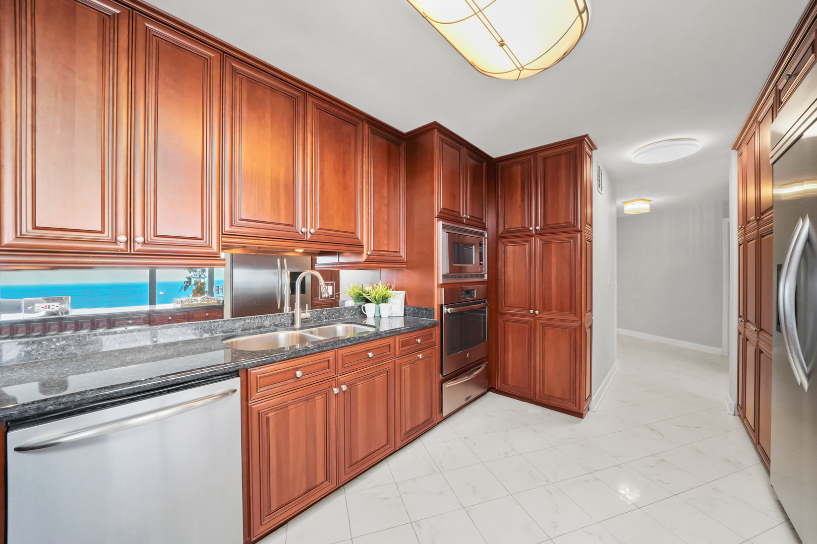 505 N LAKE SHORE Drive 6304-6305