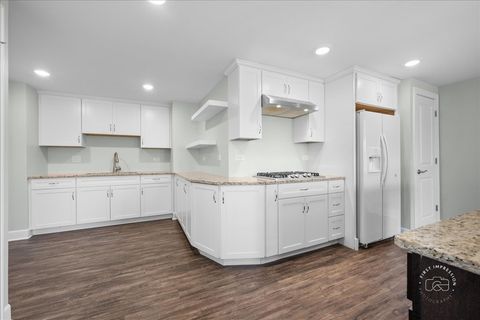 Tiny photo for 39W509 Norton Lake Drive, St. Charles, IL 60175 (MLS # 12619609)