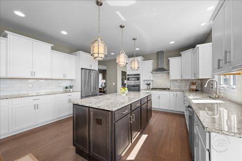 Tiny photo for 39W509 Norton Lake Drive, St. Charles, IL 60175 (MLS # 12619609)