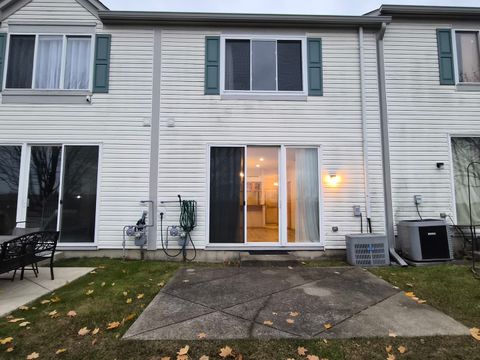 Tiny photo for 2609 Carrolwood Road #2609, Naperville, IL 60540 (MLS # 12523520)