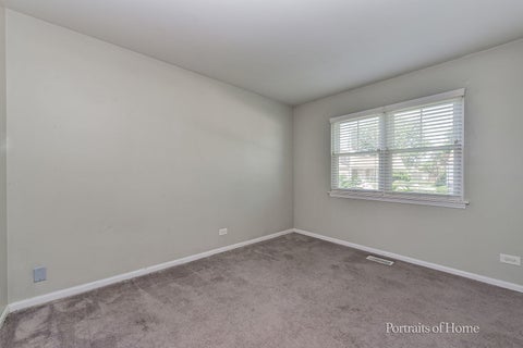 Tiny photo for 1000 Oakland Lane, Aurora, IL 60504 (MLS # 12679772)