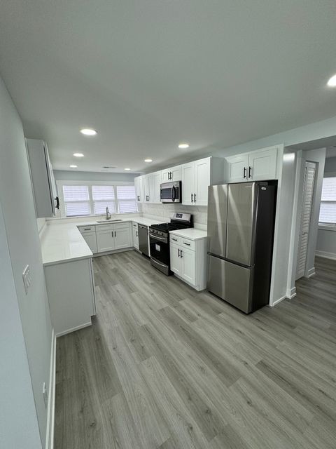 Tiny photo for 33670 N Lake Shore Drive, Grayslake, IL 60030 (MLS # 12676694)