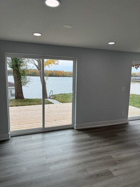 Tiny photo for 33670 N Lake Shore Drive, Grayslake, IL 60030 (MLS # 12676694)