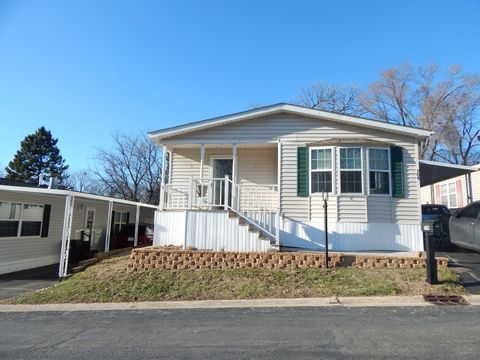 709 Hillcrest Lane, Crystal Lake, IL 60014 - #: 12599830