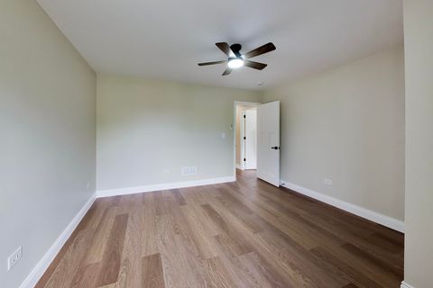 Tiny photo for 239 Parker Avenue, Aurora, IL 60505 (MLS # 12618489)