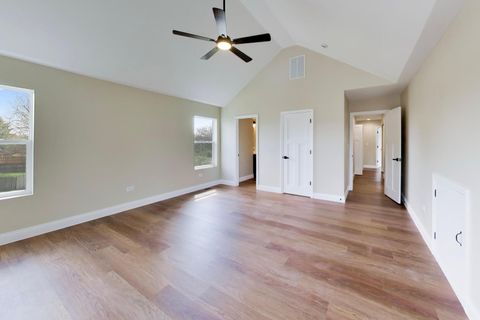 Tiny photo for 239 Parker Avenue, Aurora, IL 60505 (MLS # 12618489)