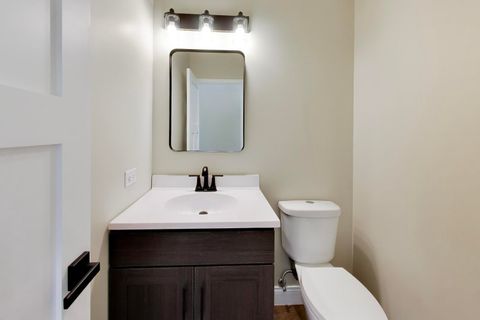 Tiny photo for 239 Parker Avenue, Aurora, IL 60505 (MLS # 12618489)