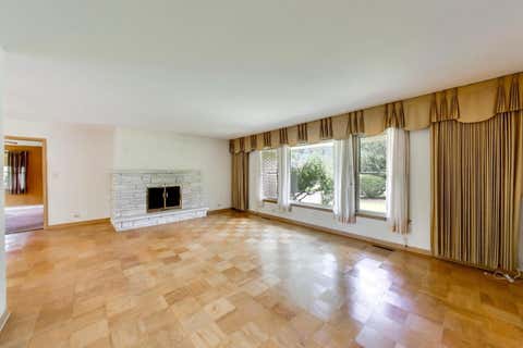 Tiny photo for 1015 Sherwood Drive, Prospect Heights, IL 60070 (MLS # 12697885)