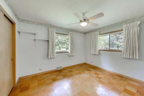 Tiny photo for 1015 Sherwood Drive, Prospect Heights, IL 60070 (MLS # 12697885)
