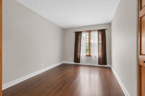 Tiny photo for 1305 Dancer Court, Libertyville, IL 60048 (MLS # 12729741)