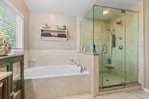Tiny photo for 1305 Dancer Court, Libertyville, IL 60048 (MLS # 12729741)