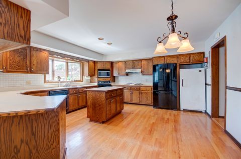 Tiny photo for 900 Mason Avenue, Joliet, IL 60435 (MLS # 12469929)