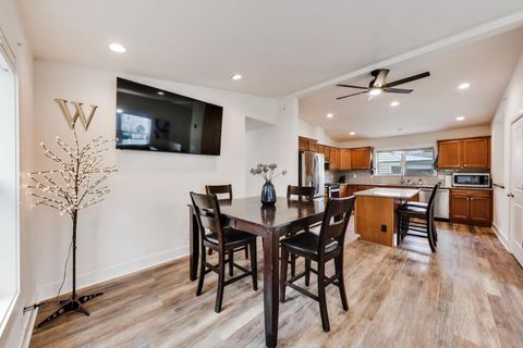 Tiny photo for Lake Zurich, IL 60047 (MLS # 12631586)