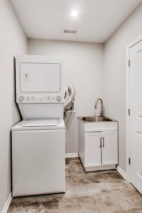 Tiny photo for Lake Zurich, IL 60047 (MLS # 12631586)