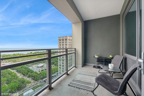 Tiny photo for 130 N Garland Court #2009, Chicago, IL 60602 (MLS # 12455485)