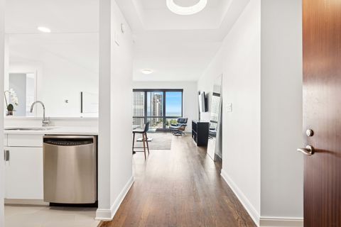 Tiny photo for 130 N Garland Court #2009, Chicago, IL 60602 (MLS # 12455485)